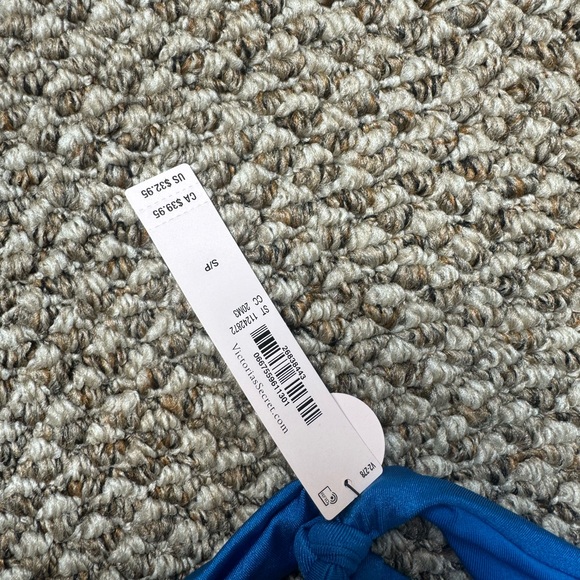 Bathing suit - Picture 5 of 6